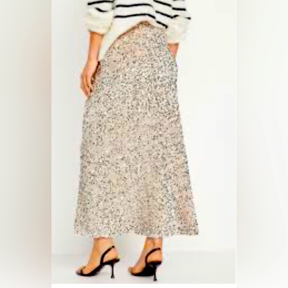 NWT Old Navy Sequined A-line Skirt